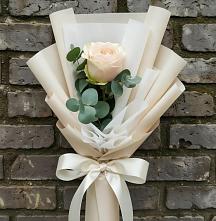 Букет цветов из:  Розы в Комсомольском Республика Дагестан
