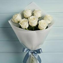Букет 7 Белых роз Эдлесс Лав в Комсомольском Республика Дагестан