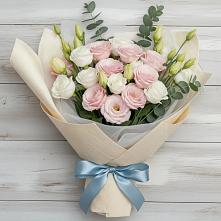 Букет цветов из:  Лизиантусы в Комсомольском Республика Дагестан