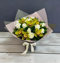 Букет цветов из:  Орхидеи и Розы в Комсомольском Республика Дагестан