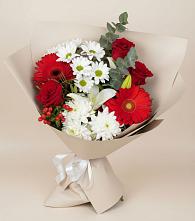 Букет цветов из:  Розы, Хризантемы, Герберы и Лилии в Комсомольском Республика Дагестан