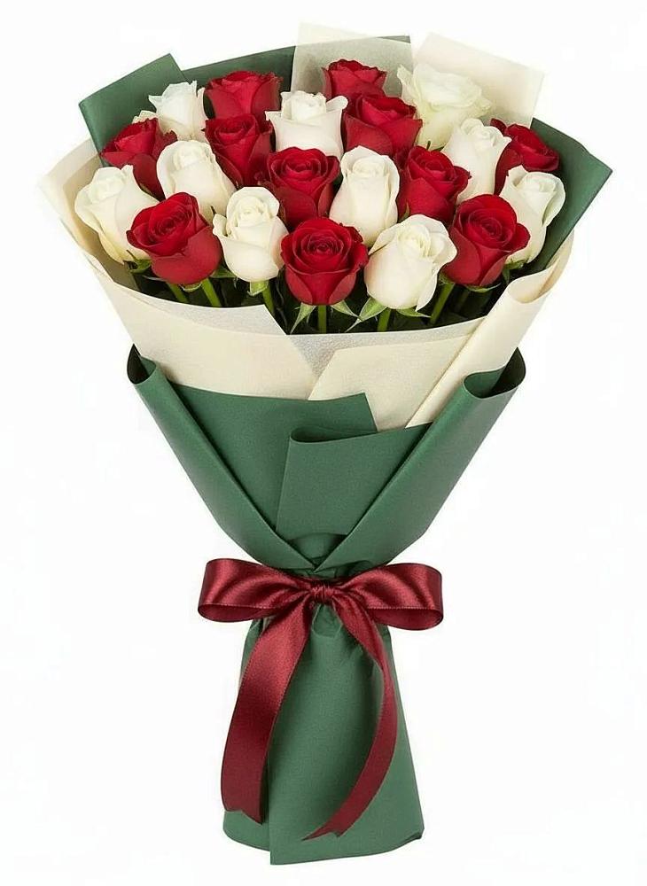 Букет Микс из красных и белых роз в Комсомольском Республика Дагестан