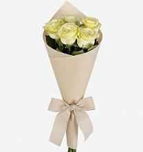 Букет цветов из:  Розы в Комсомольском Республика Дагестан