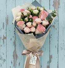 Букет цветов из:  Розы в Комсомольском Республика Дагестан