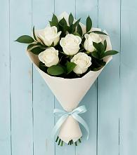 Букет цветов из:  Розы в Комсомольском Республика Дагестан