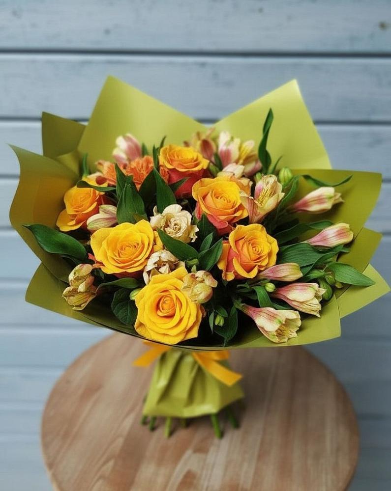 Букет цветов из: Альстромерии и Розы в Комсомольском Республика Дагестан