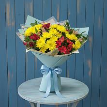 Букет цветов из:  Альстромерии и Хризантемы #REPLACE_PRED# Комсомольском Республика Дагестан