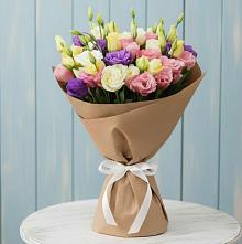 Букет цветов из:  Лизиантусы в Комсомольском Республика Дагестан