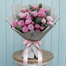 Букет цветов из:  Розы в Комсомольском Республика Дагестан